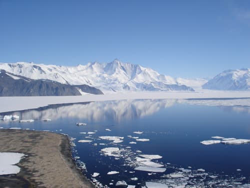 Antarctica ice sheets are melting a lot faster than scientists had predicted years ago Antarctica ice sheets are melting a lot faster than scientists had predicted years ago